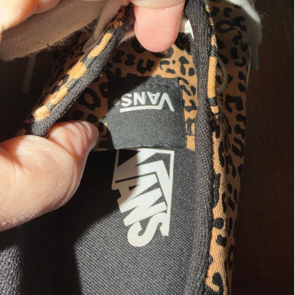 Vans Animal Print Sneakers Women Sz 8 Tan Black Low Top Canvas Skate Shoes Y2K